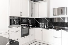 Посмотрите готовые кухни наших клиентов 8